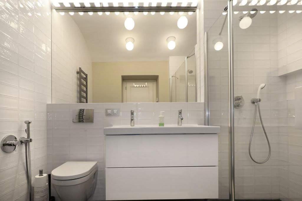 Design Loft 2 Minutes To Wenceslas Square Prag Eksteriør billede