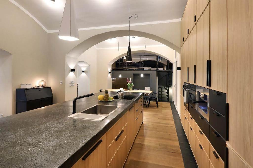 Design Loft 2 Minutes To Wenceslas Square Prag Eksteriør billede