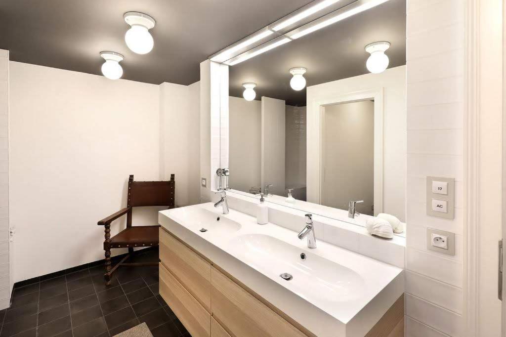Design Loft 2 Minutes To Wenceslas Square Prag Eksteriør billede