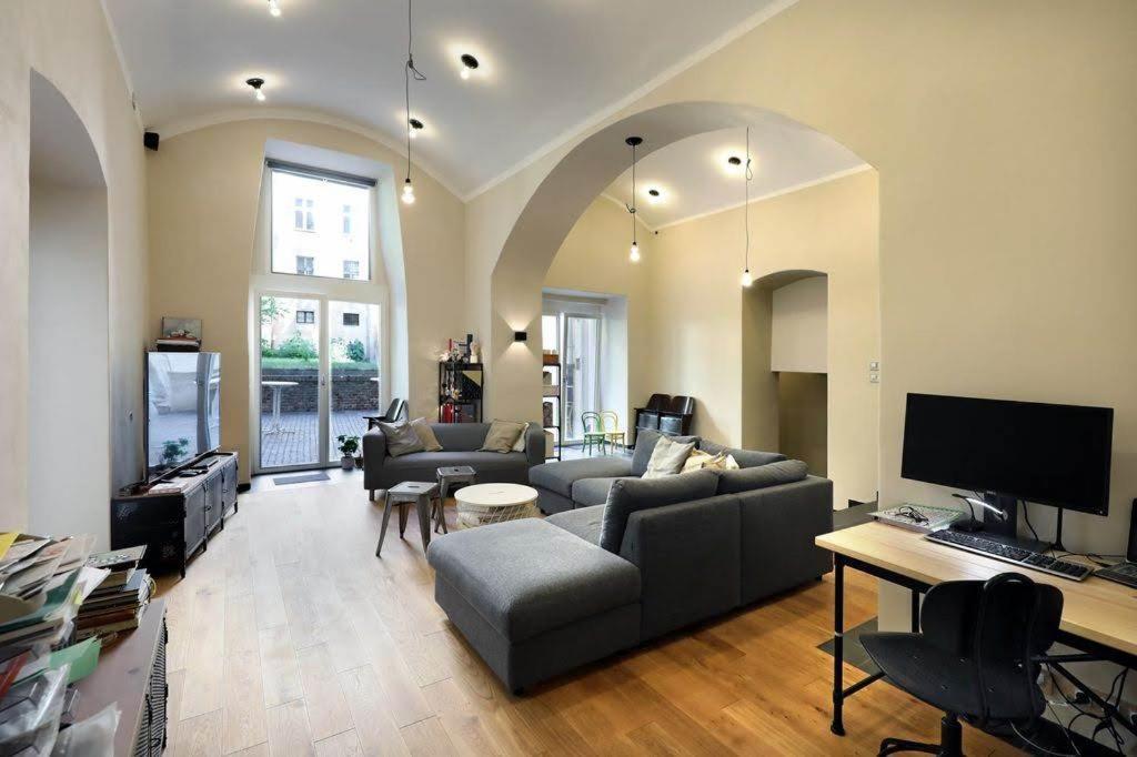 Design Loft 2 Minutes To Wenceslas Square Prag Eksteriør billede