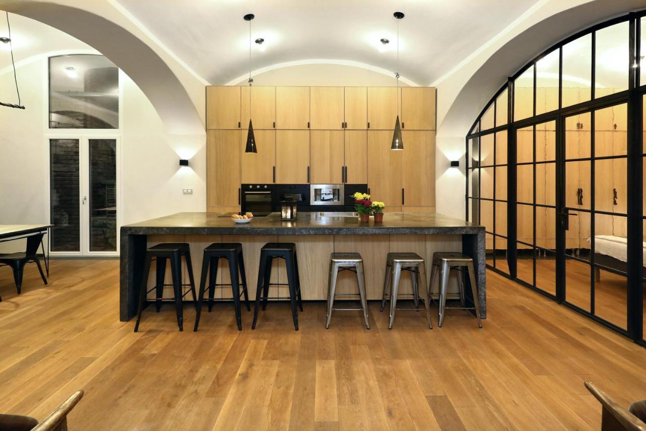 Design Loft 2 Minutes To Wenceslas Square Prag Eksteriør billede